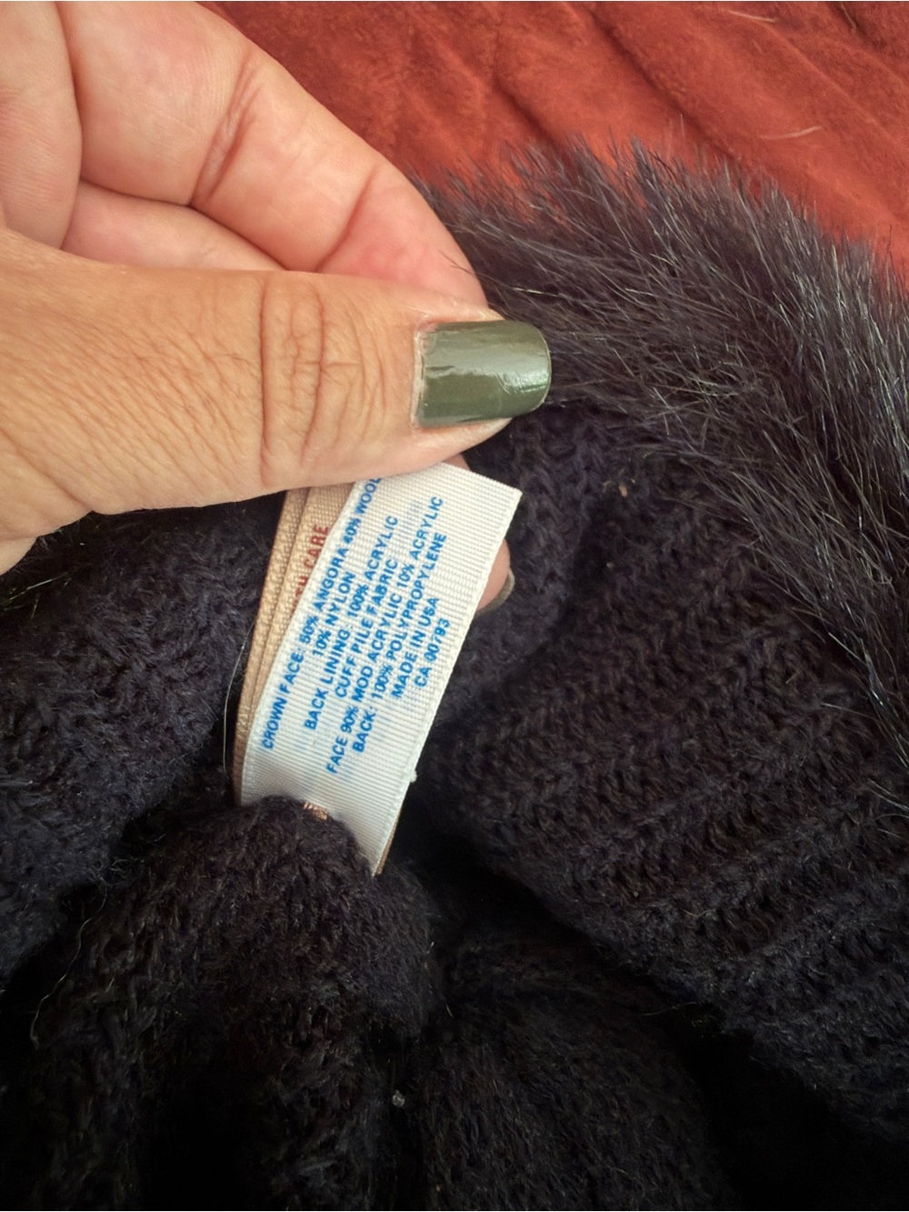 Vintage black Faux Fur Trim Knit Winter Hat - Women - Picture 6 of 6